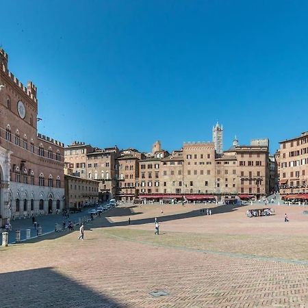Mimosa- Loft Elegante Con Terrazza Nel Centro Di Siena Leilighet Eksteriør bilde