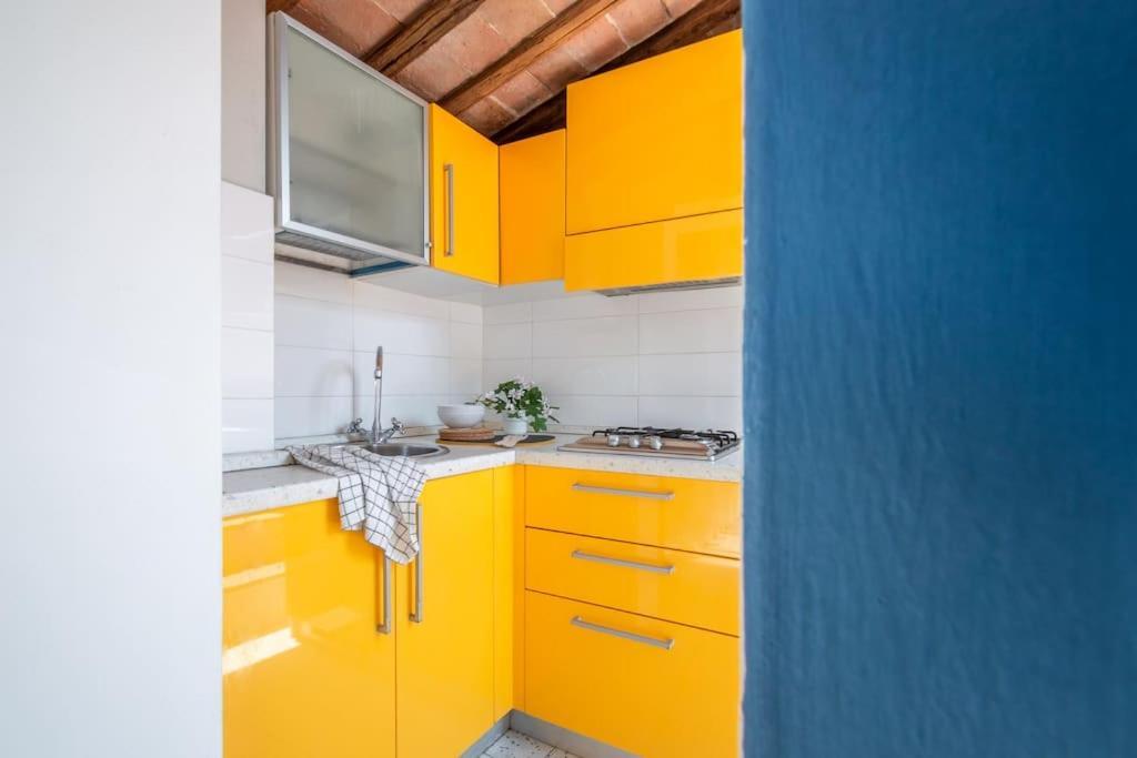Mimosa- Loft Elegante Con Terrazza Nel Centro Di Siena Leilighet Eksteriør bilde