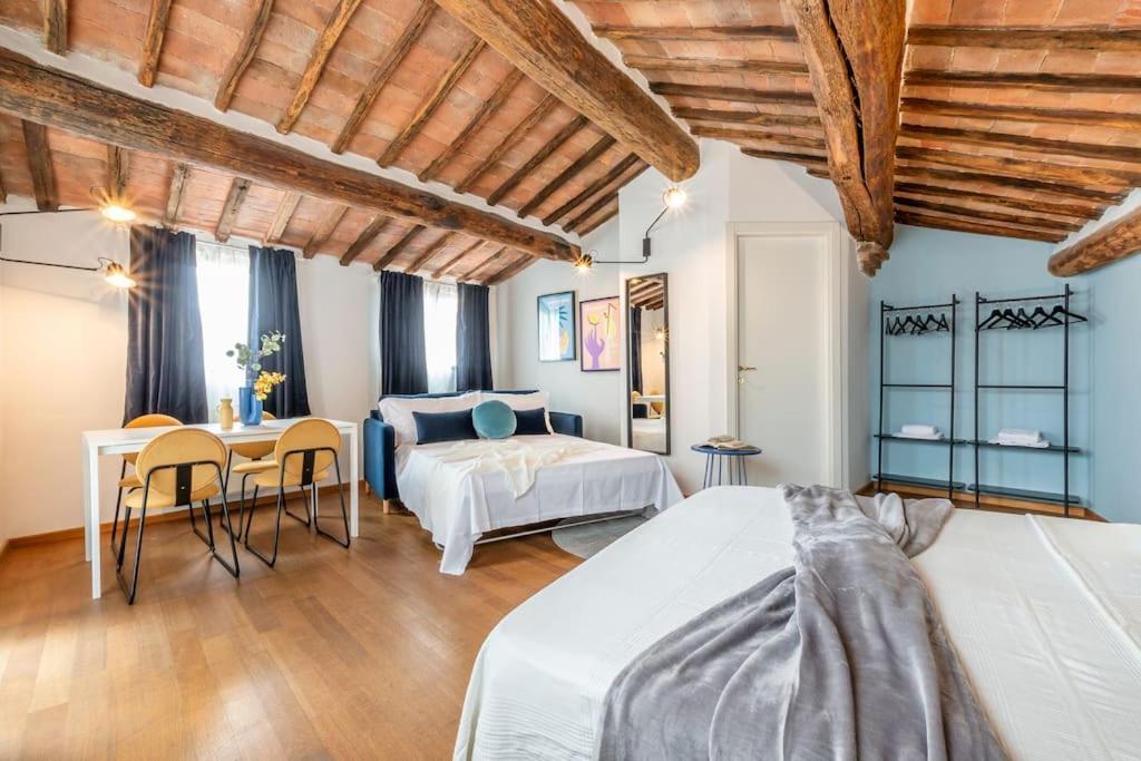 Mimosa- Loft Elegante Con Terrazza Nel Centro Di Siena Leilighet Eksteriør bilde